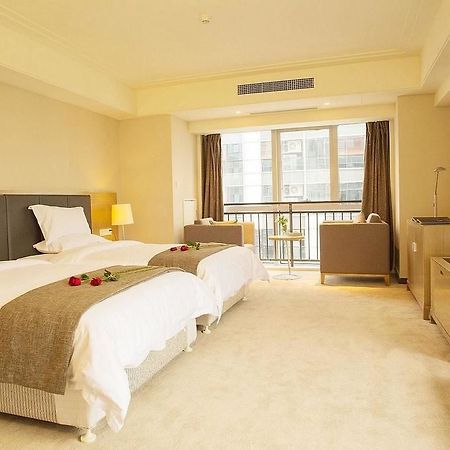 Rongcheng Holiday Hotel Chengdu Exterior photo