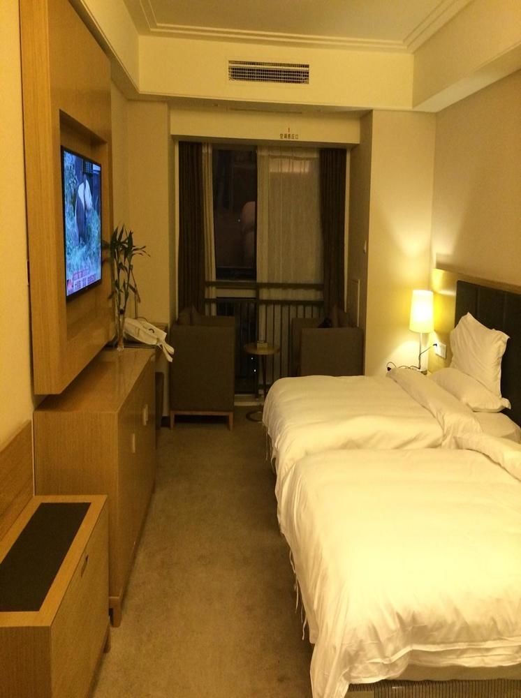 Rongcheng Holiday Hotel Chengdu Exterior photo